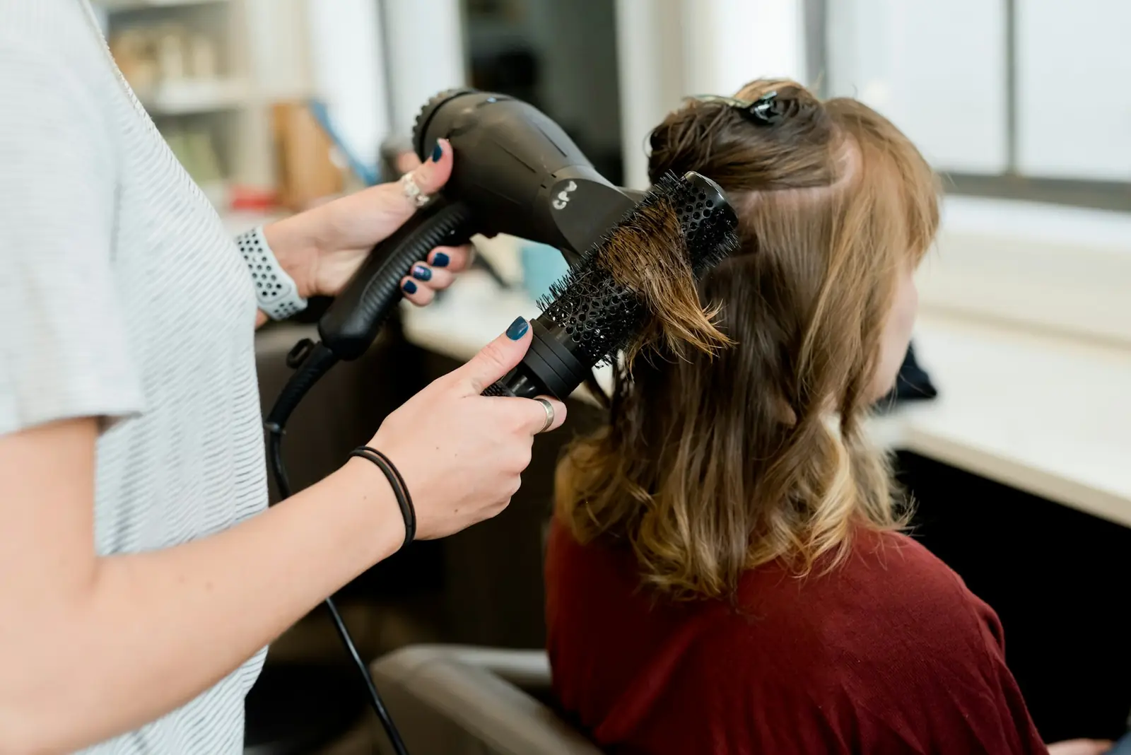 Salon blow-dry